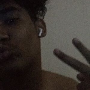 Meet your Posher, Cameron